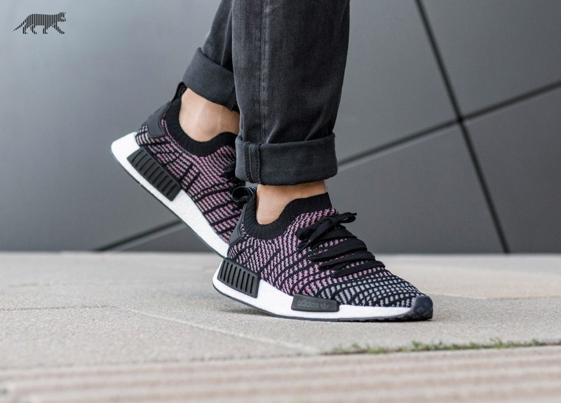 Adidas nmd_r1 stlt pk black & solar pink hotsell